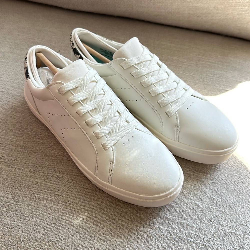 Dr. Scholl’s Wink Lace Sneaker White